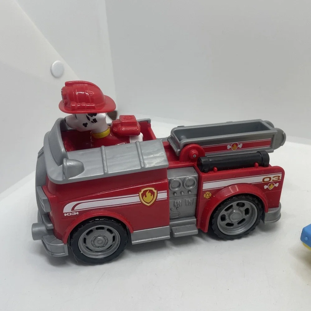 PAW Patrol‎ Marshall Figure & Fire Truck Vehicle And Swimways Rubble Rescue Boat